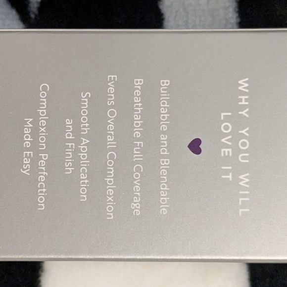 LWYA Skintastic Air Brush Liquid Foundation In Medium - New In Box - Picture 6 of 9